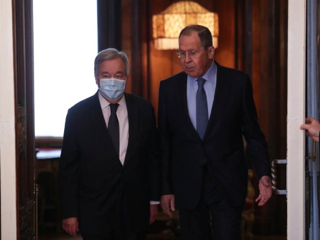 Antonio Guteres i Sergej Lavrov (foto: EPA-EFE / MAXIM SHIPENKOV / POOL) - 