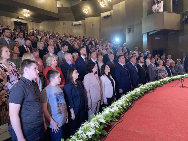 Prijedor proslavio Dan grada; Dodik počasni građanin (FOTO)
