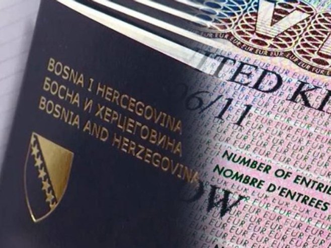 Pasoš - viza (ilustracija) - Foto: RTRS