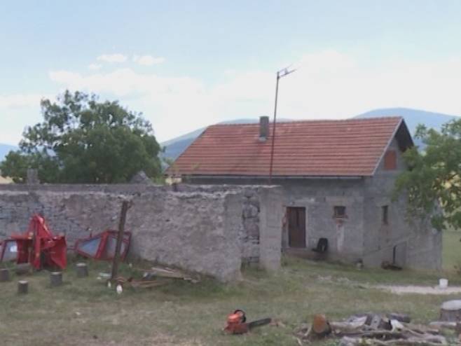 Marić: Srbi u FBiH, osim otimanja imovine, trpe i pritiske