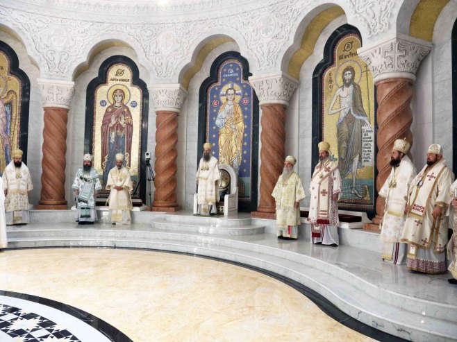 Liturgiji u Hramu Svetog Save prisustvovale novoizabrane vladike