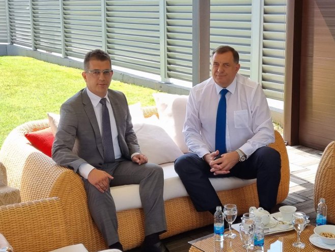 Dodik razgovarao sa Milisavom (foto: twitter.com/MiloradDodik) - 