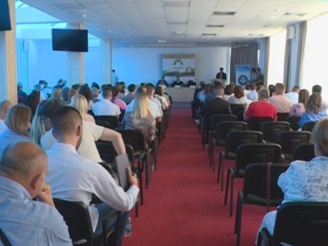 "Agrores 2022" u Trebinju okupio učesnike i predavače iz cijelog svijeta (VIDEO)