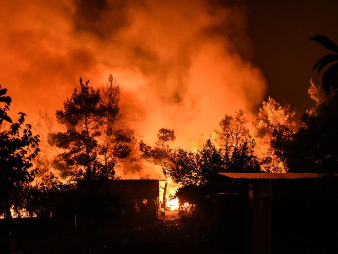 Požar (Foto: EPA/WASSILIS ASWESTOPOULOS/ilustracija) - 
