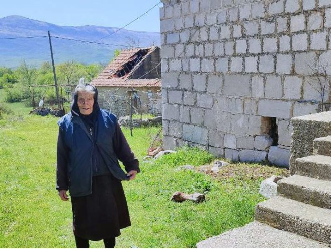 Vrlika u Dalmaciji - stogodišnja Milica Stojanac - Foto: SRNA