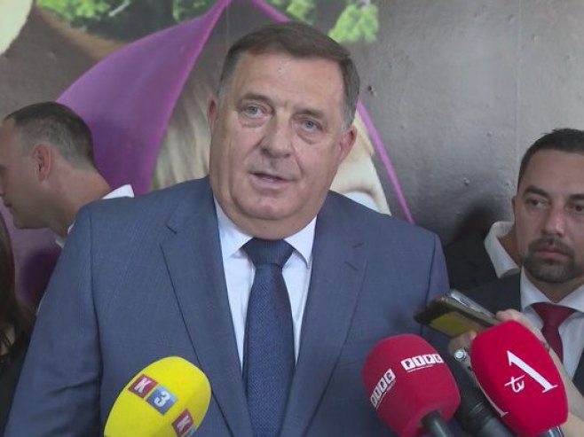 Dodik: Republika Srpska ide svojim putem (VIDEO)