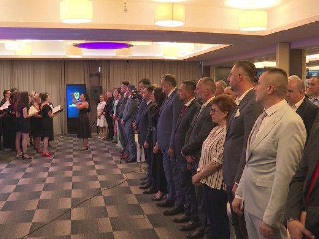 Doboj obilježio Dan grada; Primjer dobre saradnje republičke i lokalne vlasti (FOTO/VIDEO)