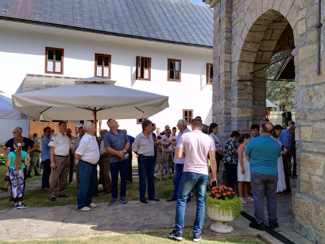 U manastiru Gomionica obilježavanje Vidovdana - krsne slave Vojske Republike Srpske (FOTO)
