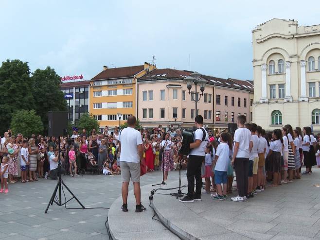 "Sa Kosova zora sviće" - koncert povodom Vidovdana u Banjaluci - Foto: RTRS