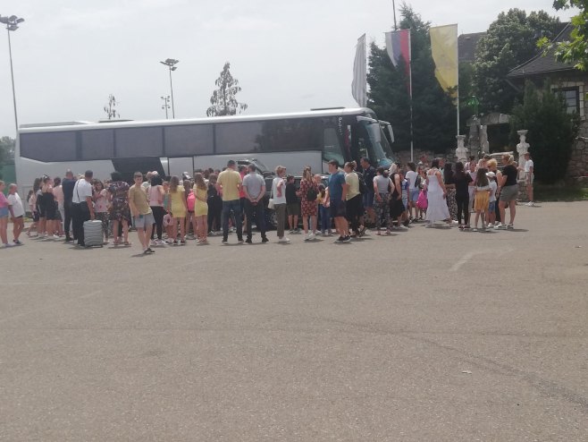 Ispraćena djeca sa Kosmeta nakon sedmodnevnog boravka u Srpskoj