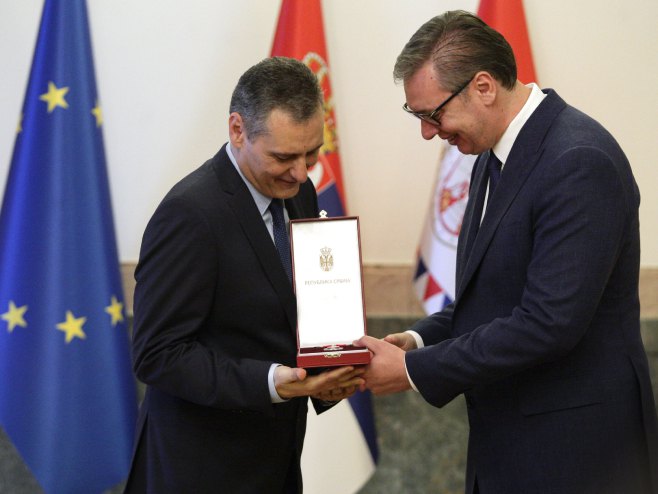 Aleksandar Vučić i Zoran Terzić (Foto: FOTO TANJUG/ SAVA RADOVANOVIC) - 