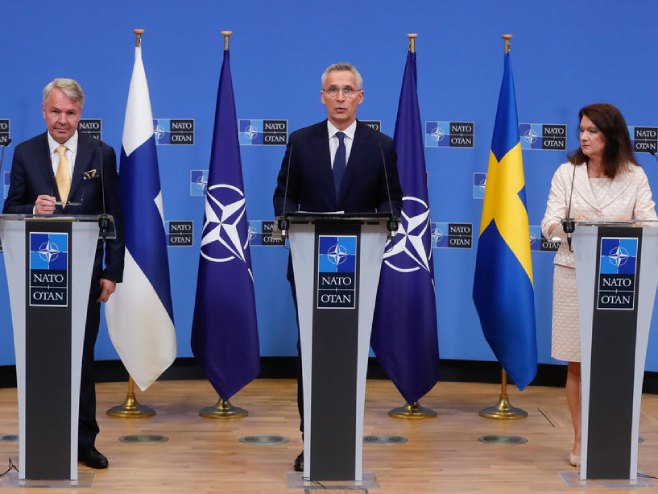 Finska i Švedska pridružile se NATO alijansi (Foto: EPA-EFE/STEPHANIE LECOCQ) - 