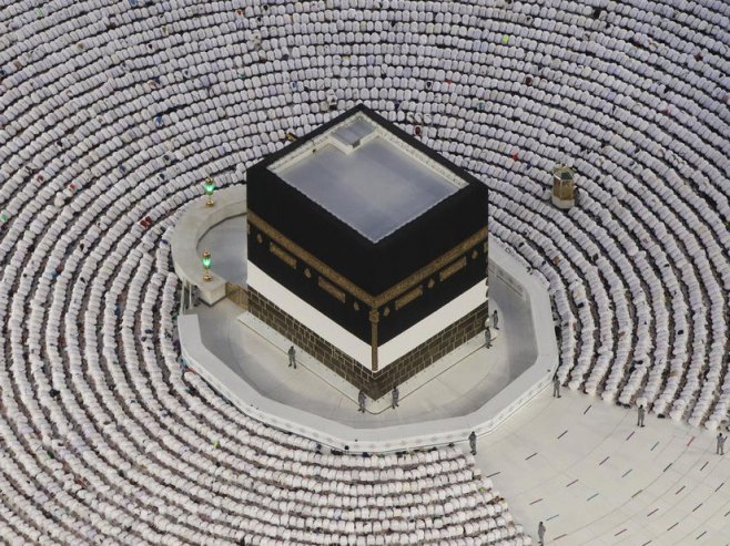 Milion muslimanskih vjernika u Meki na hadžiluku (EPA-EFE/ASHRAF AMRA) - 