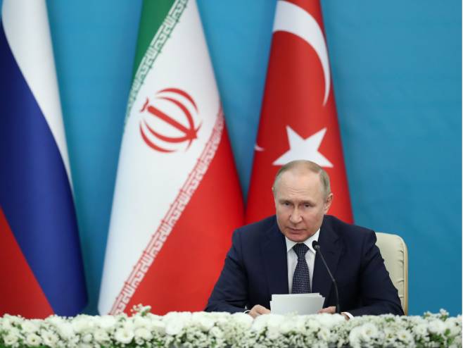 Vladimir Putin (Foto: EPA-EFE/IRANIAN PRESIDENTIAL OFFICE) - 