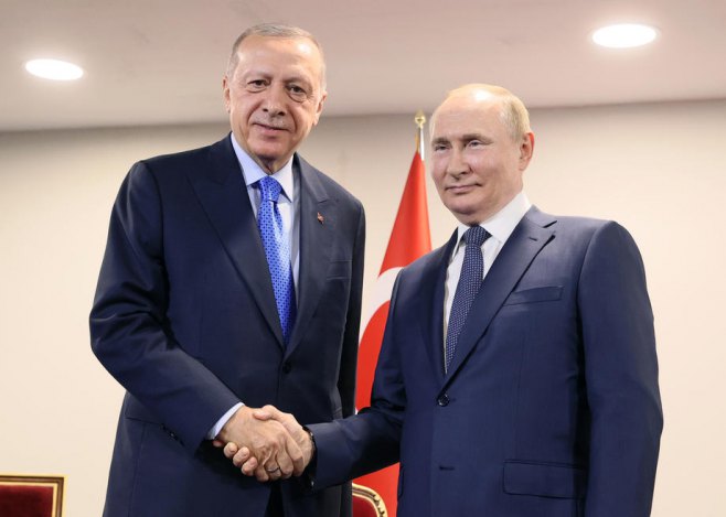 Erdogan i Putin (Foto:  EPA-EFE/SERGEI SAVOSTYANOV / KREMLIN POOL / SPUTNIK / POOL MANDATORY CREDIT) - 
