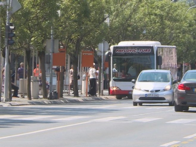 Banjalučani plaćaju najskuplje karte, a u autobusima uglavnom ni klime nema (VIDEO)