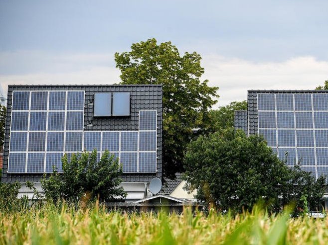 Јavni poziv domaćinstvima za ugradnju solarnih panela