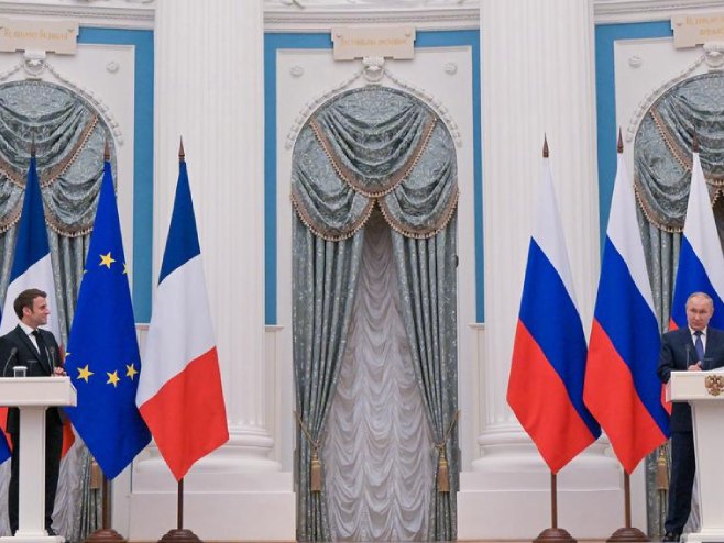 Putin i Makron (Foto: EPA-EFE/SERGEY GUNEEV, ilustracija) - 