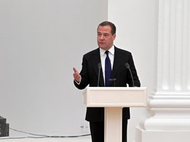 Dmitrij Medvedev (foto: EPA-EFE/ALEXEI NIKOLSKY / KREMLIN POOL / SPUTNIK) - 