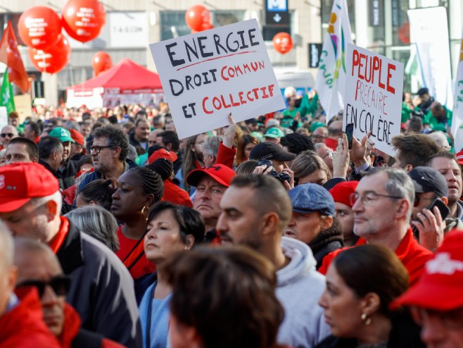 Protesti u Belgiji (Foto: EPA-EFE/OLIVIER HOSLET) - 
