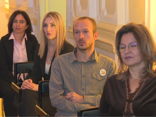 Savez gluvih i nagluvih obilježio 30 godina Savez gluvih i nagluvih obilježio 30 godina - Foto: RTRS