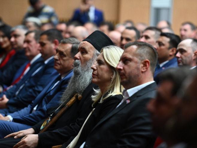 Dodik i Cvijanović na svečanoj sjednici Skupštine grada Bijeljina - 