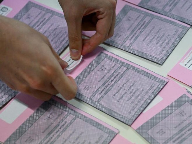 Izbori u Italiji (Foto: EPA/ETTORE FERRARI) - 