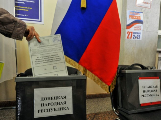 Referendum u Donjecku (Foto:  EPA-EFE/STRINGER) - 