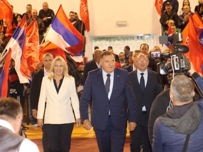 Dodik: Čast je biti kandidat za predsjednika Republike Srpske