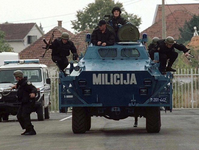 Policija Crne Gore (Foto: EPA PHOTO EPA/MILOS BICANSKI, ilustracija) - 
