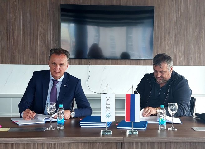 Potpisan Ugovor o prodaji akcija državnog kapitala u AD "Novi Mermer" Šekovići