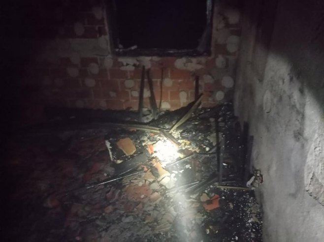 Požar u Bočcu (Vatrogasna brigada Banjaluka Facebook) - 