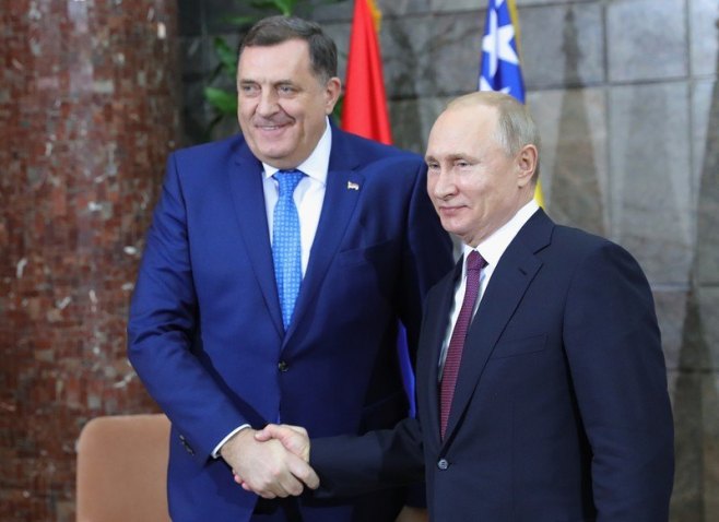 Milorad Dodik i Vladimir Putin (foto:EPA-EFE/MICHAEL KLIMENTYEV / SPUTNIK / KREMLIN POOL MANDATORY CREDIT) - 