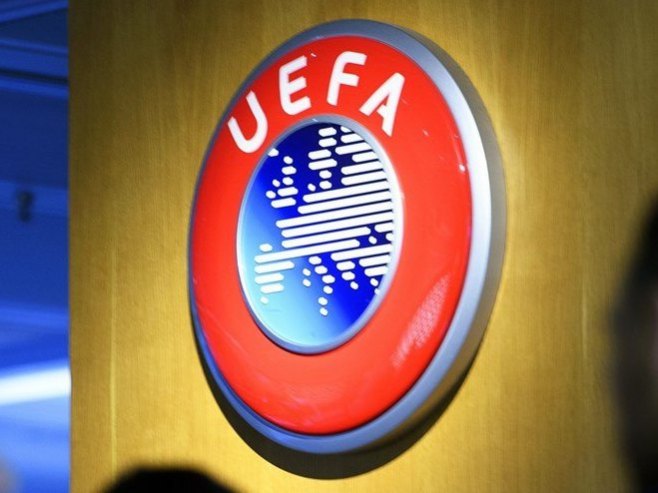 UEFA (Foto: EPA/LAURENT GILLIERON) - 