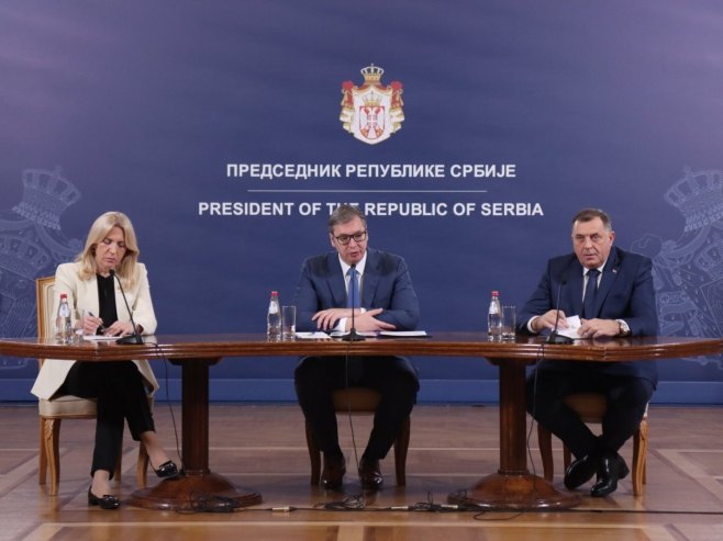 Željka Cvijanović, Milorad Dodik i Aleksandar Vučić - Foto: predsjednikrs.net