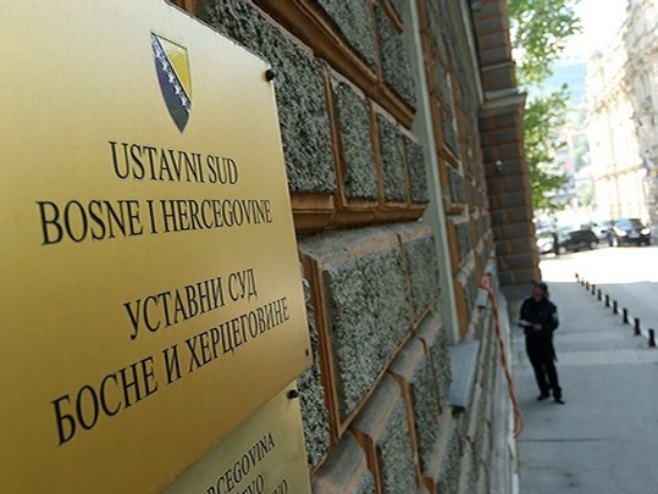 Ustavni sud: Šmitove izmjene ustavne, odbačen zahtjev Komšića i DŽaferovića