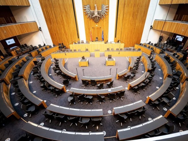 Parlament Austrije (Foto:  EPA-EFE/CHRISTIAN BRUNA) - 