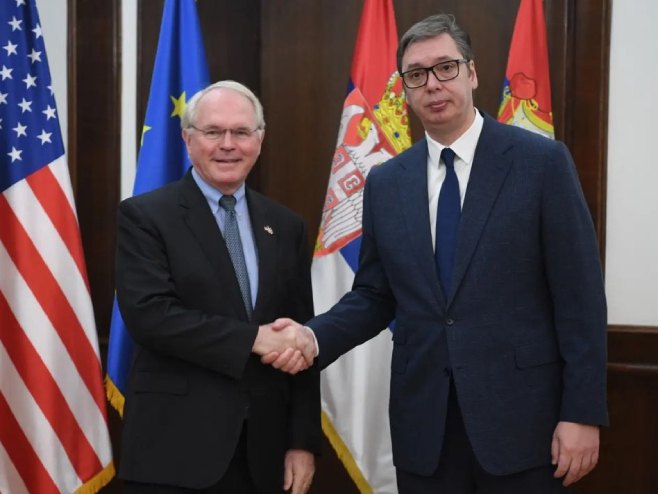 Aleksandar Vučić i Kristofer Hil (Foto: instagram.com/buducnostsrbijeav) - 