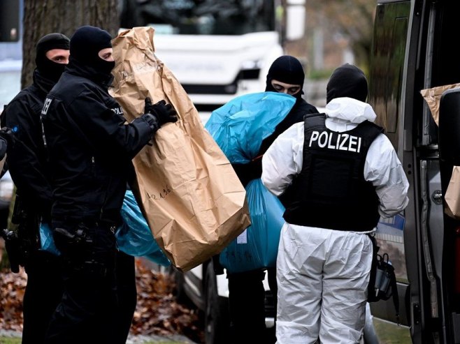 Akcija njemačke policije (Foto: EPA-EFE/FILIP SINGER) - 