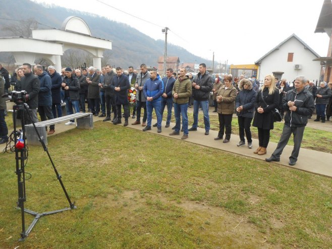 Bratunac - obilježeno 30 godina od pokolja Srba u Bjelovacu - Foto: SRNA