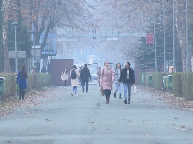 Kampus - studenti Kampus - studenti - Foto: RTRS