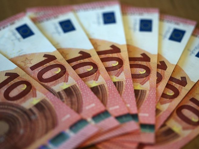 Evri (Foto ilustracija: EPA/OLIVER BERG) - 