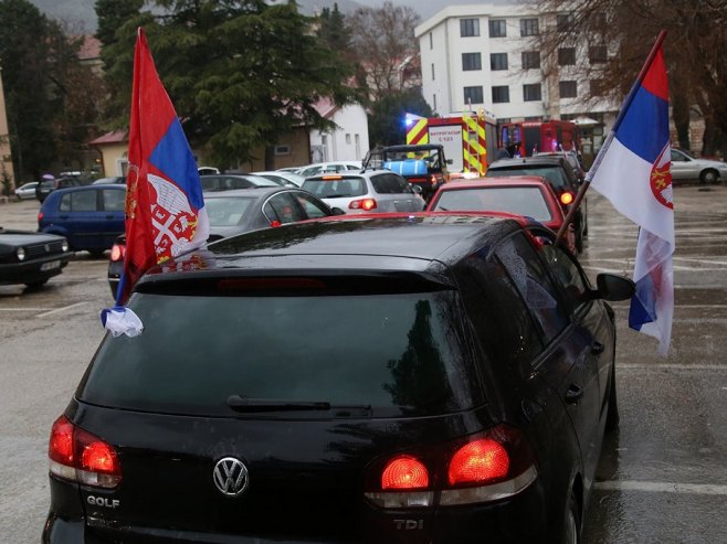 Trebinje: Svečani defile vozila - Foto: SRNA