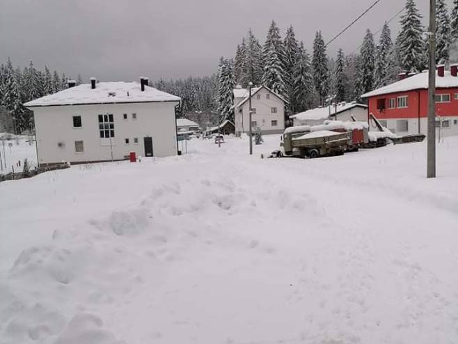 Snijeg u Drvaru - Foto: RTRS