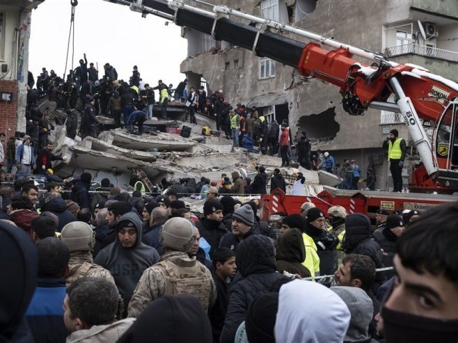 Turska - zemljotres  (Foto:EPA-EFE/REFIK TEKIN) - 