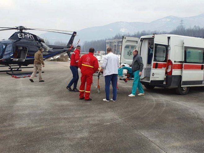 Uspješan vazdušni medicinski transport pacijentkinje iz Zvornika u Banjaluku
