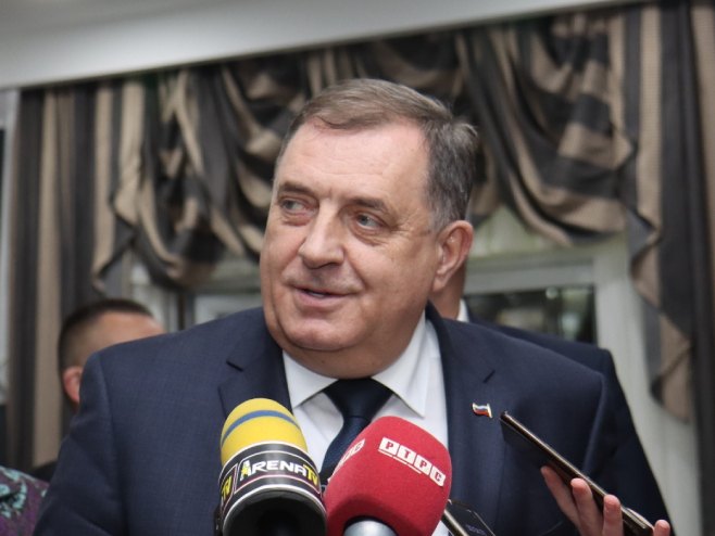Milorad Dodik (Foto: B.Zdrinja) - 