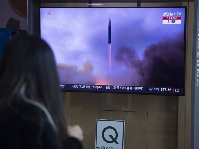 Sjeverna Koreja ispalila novu balističku raketu (Foto: EPA-EFE/JEON HEON-KYUN) - 