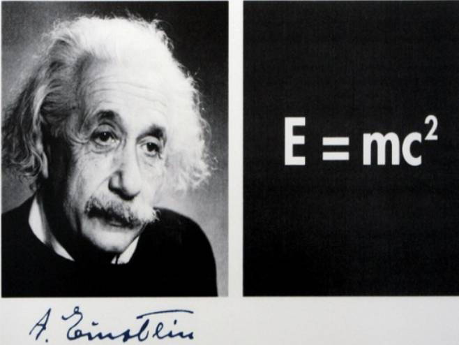 Albert Ajnštajn (Foto: EPA/PEER GRIMM) - 