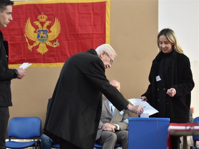 Predsjednički izbori u Crnoj Gori (foto: EPA-EFE / BORIS PEJOVIC) - 